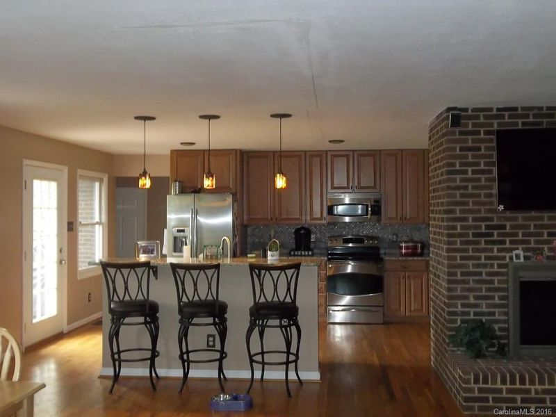 534 Perry Rd, Troutman, NC 28166