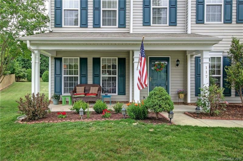 117 Akerman Pl, Mooresville, NC 28115