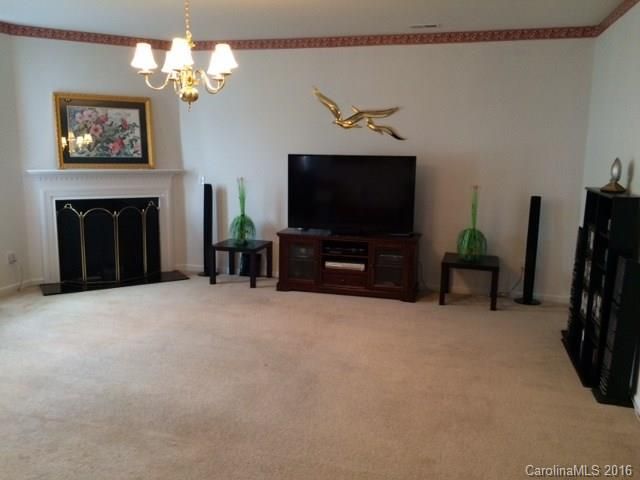8819 Gray Willow Rd #577, Charlotte, NC 28227