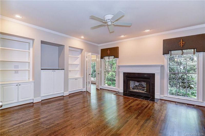 5844 Newcombe Ct, Charlotte, NC 28277