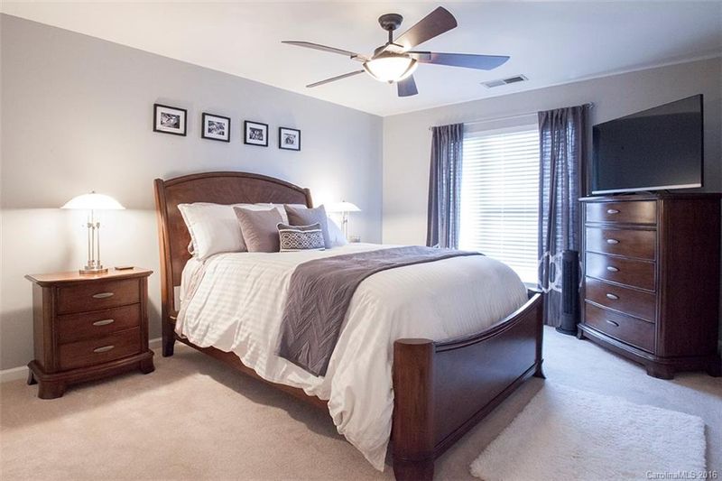 619 Raphael Ave #619, Charlotte, NC 28205