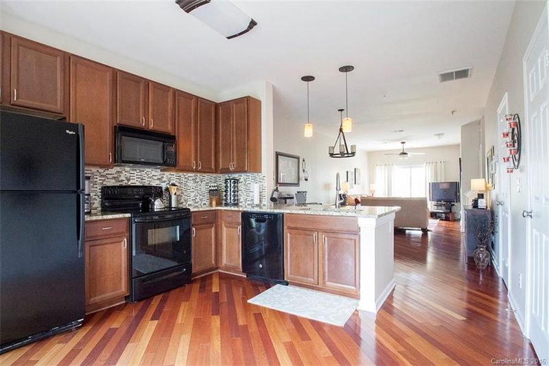 619 Raphael Ave #619, Charlotte, NC 28205