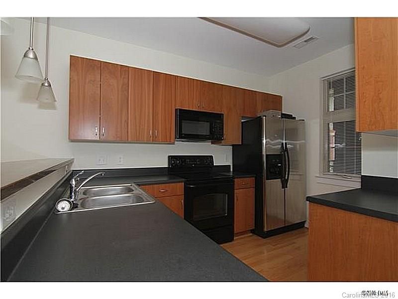 1101 1st St #206, Charlotte, NC 28202