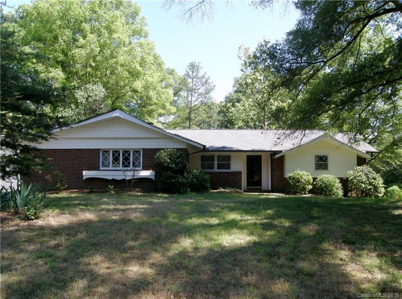 560 Wilhelm Pl, Concord, NC 28025