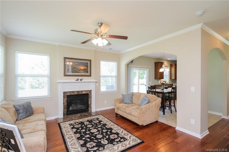 10750 Traders Ct, Davidson, NC 28036