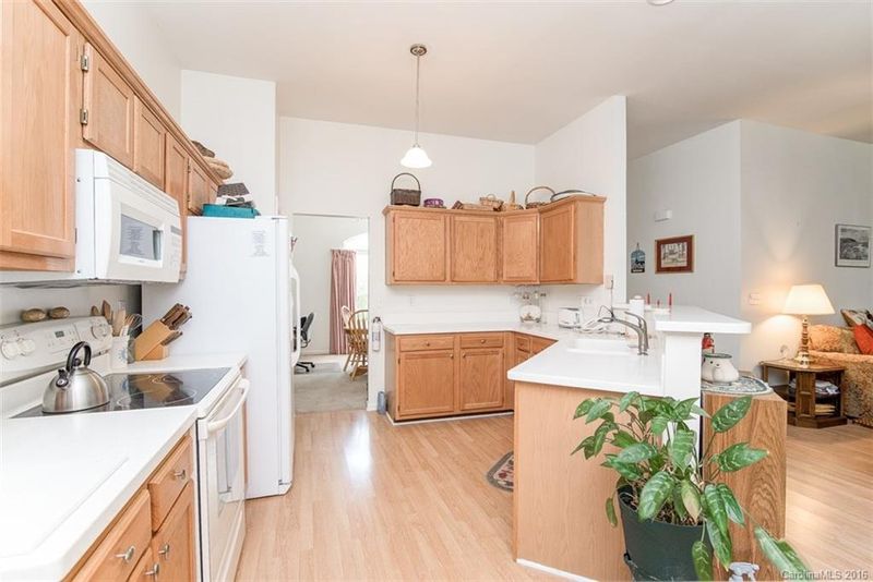 2540 Bricker Dr, Charlotte, NC 28273
