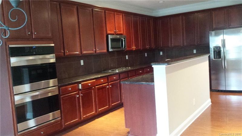 5433 Talus Trace Ln, Charlotte, NC 28215