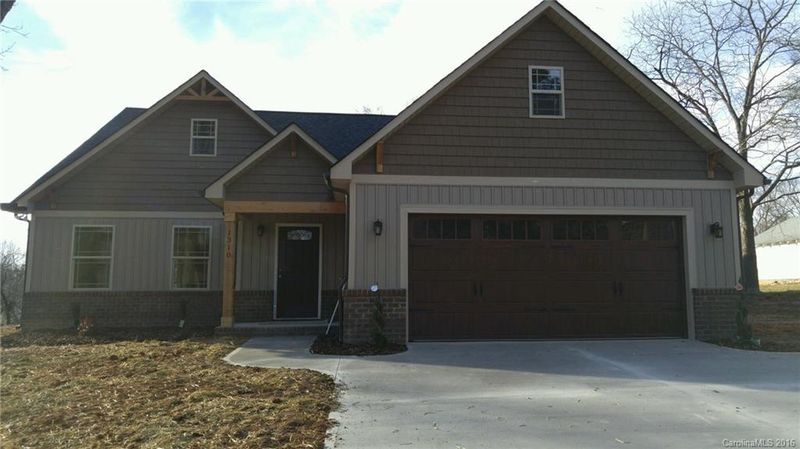 4348 Burgin St, Kannapolis, NC 28081