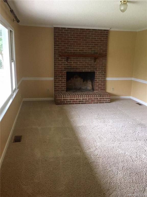 16636 Grapperhall Dr, Huntersville, NC 28078