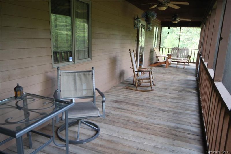 5829 Old Plank Rd, Charlotte, NC 28216