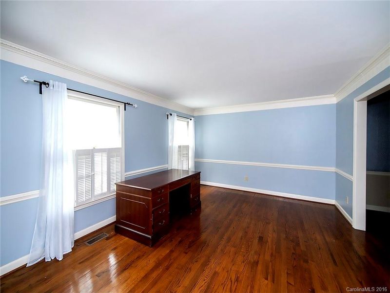 6840 April Ln, Charlotte, NC 28215