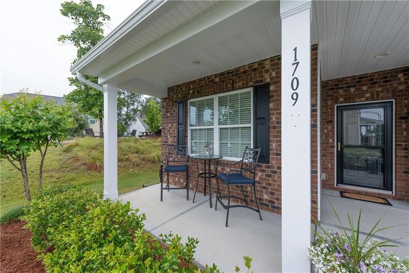1709 Deer Meadows Dr, Waxhaw, NC 28173