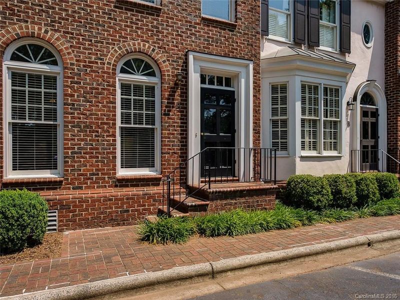 2315 Selwyn Ave #A, Charlotte, NC 28207
