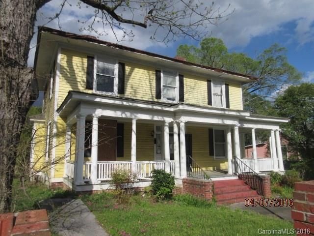 147 Walnut St, Chester, SC 29706