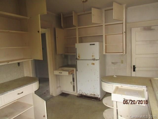 147 Walnut St, Chester, SC 29706