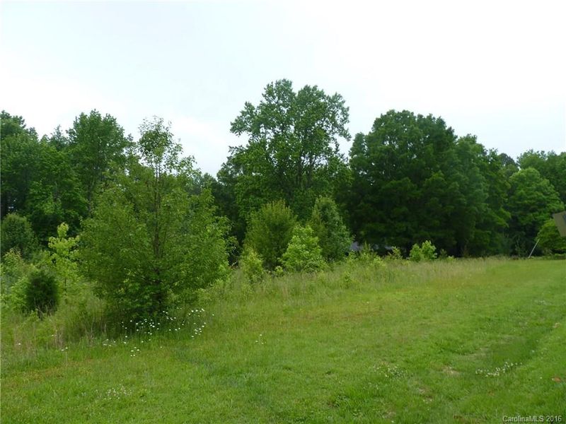 2320 Mclean Rd, Charlotte, NC 28213