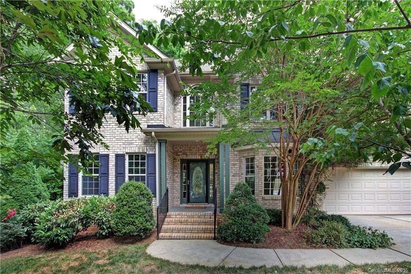 151 Rushing Water Ln, Troutman, NC 28166