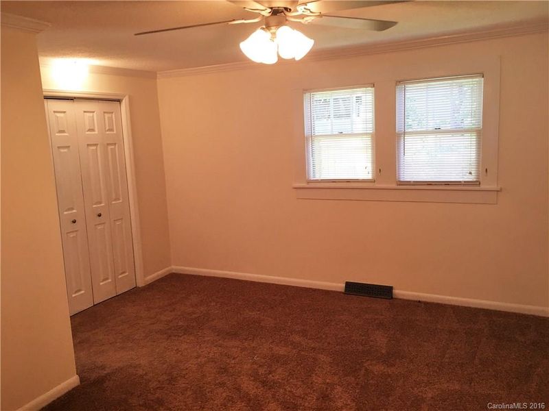 1315 N Juniper Ave, Kannapolis, NC 28081