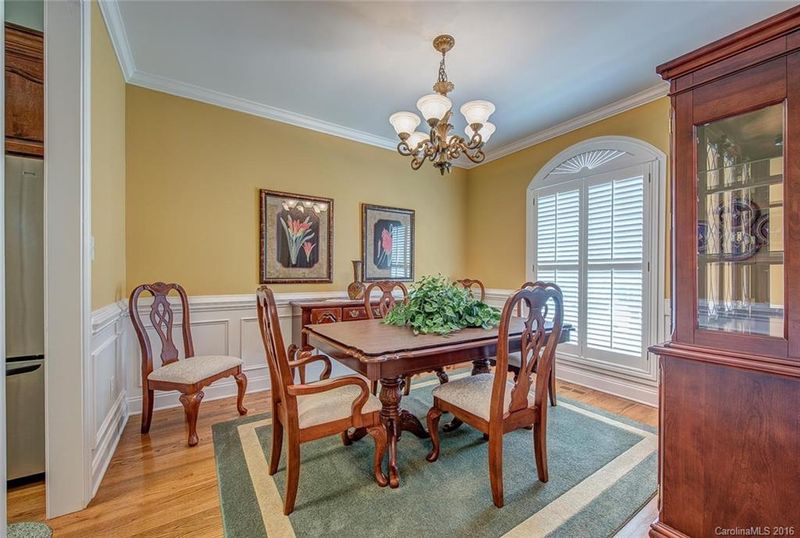 4000 Broadwing Ct, Gastonia, NC 28056
