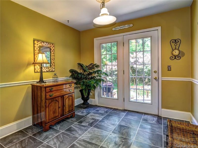 6601 Windyrush Rd, Charlotte, NC 28226