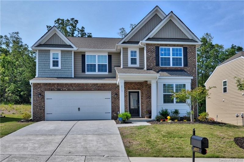 4915 Smiling Dr, Harrisburg, NC 28075