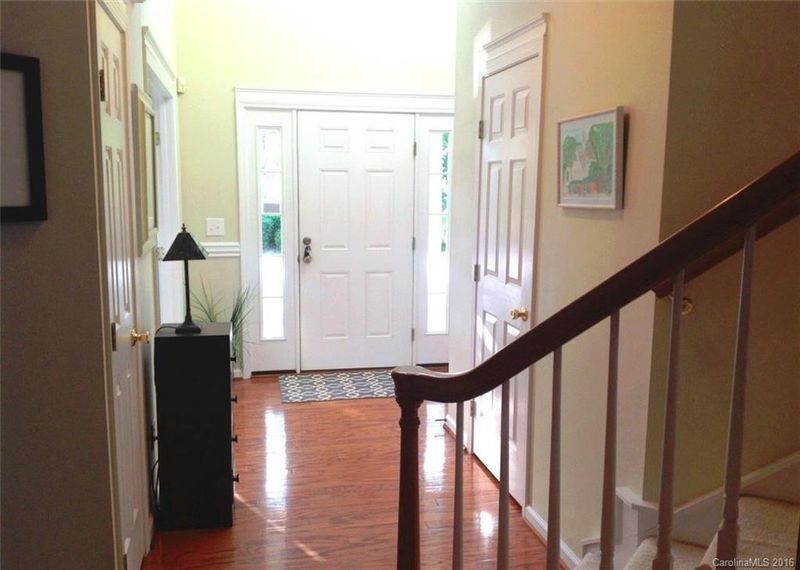 11619 Kingsley View Dr, Charlotte, NC 28277