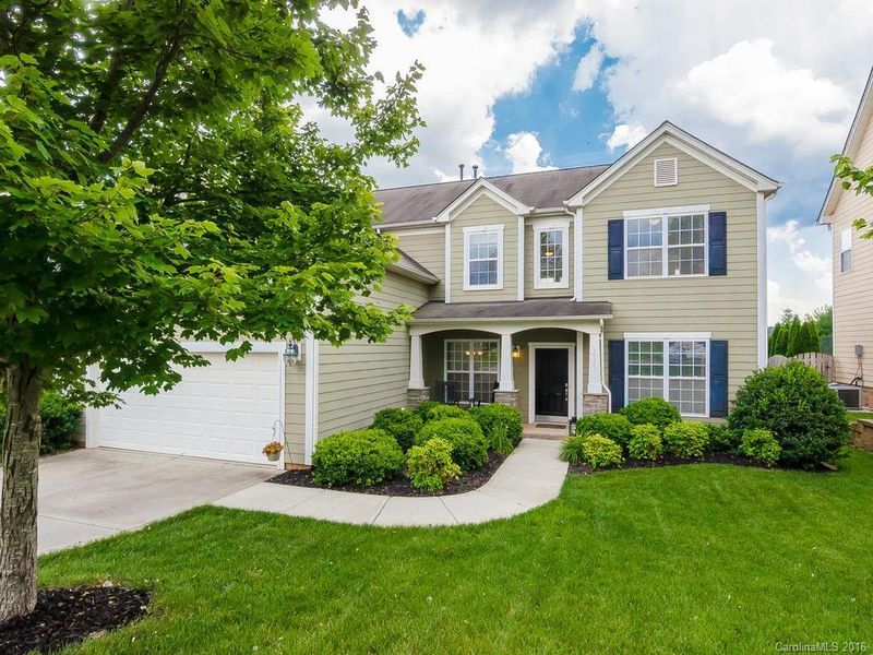 10323 Falling Leaf Dr, Concord, NC 28027