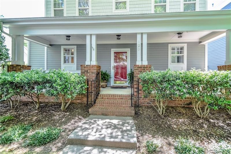 123 Park Forest St, Davidson, NC 28036