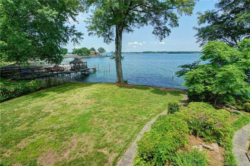 21113 Island Forest Dr #48, Cornelius, NC 28031