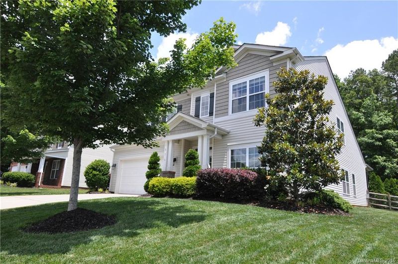 1076 Millhouse Dr, Rock Hill, SC 29730