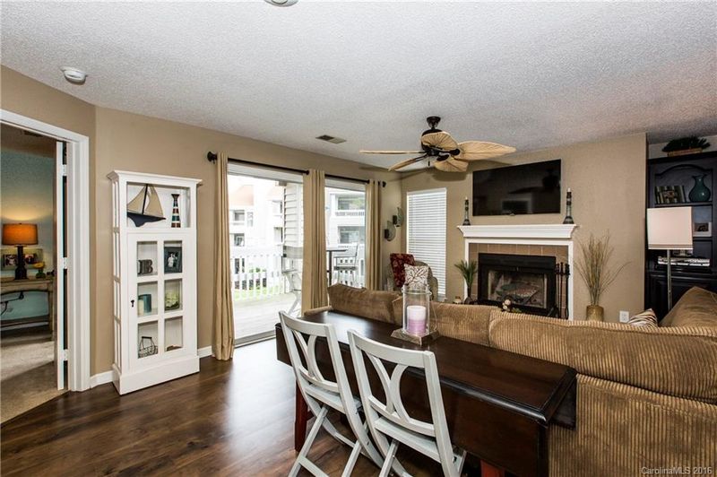 18833 Vineyard Point Ln #17, Cornelius, NC 28031