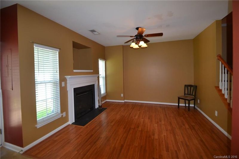 7904 Mariners Pointe Cir #8, Denver, NC 28037