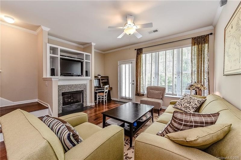 11443 Dixie Glen Dr, Charlotte, NC 28277