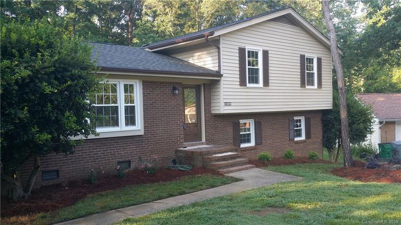 1406 Painter Pl, Charlotte, NC 28212