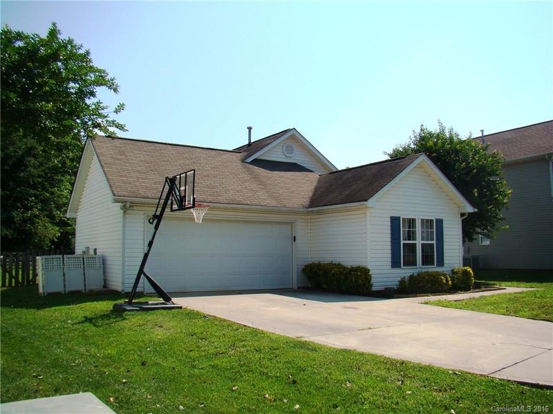 2239 Oakhurst Ct #124, Kannapolis, NC 28081