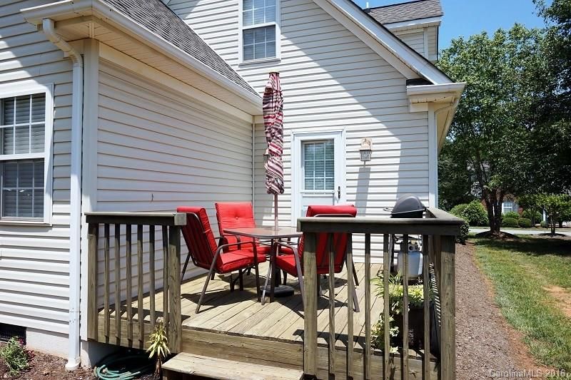 3820 16th St NE #3820, Hickory, NC 28601