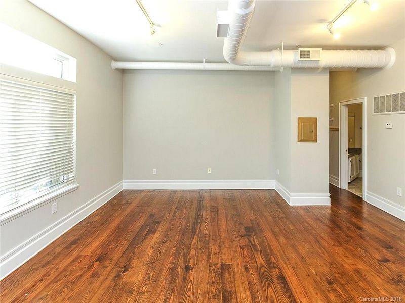 404 N Laurel Ave #10, Charlotte, NC 28204