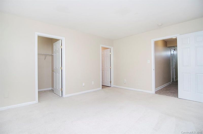 10230 Garrett Grigg Rd #76, Charlotte, NC 28262