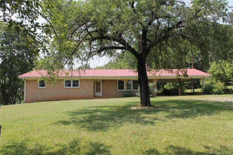 1039 Powell Bridge Rd, Harmony, NC 28634