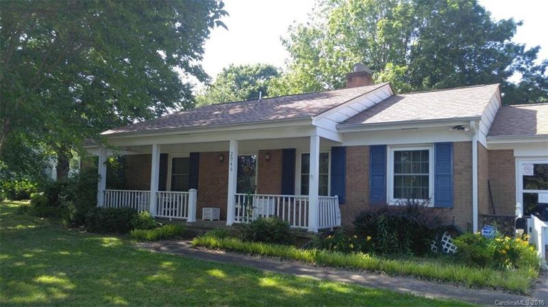 2046 37th Ave NE #2046, Hickory, NC 28601