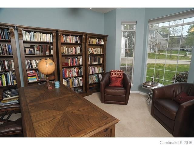 3855 Longwood Dr, Concord, NC 28027