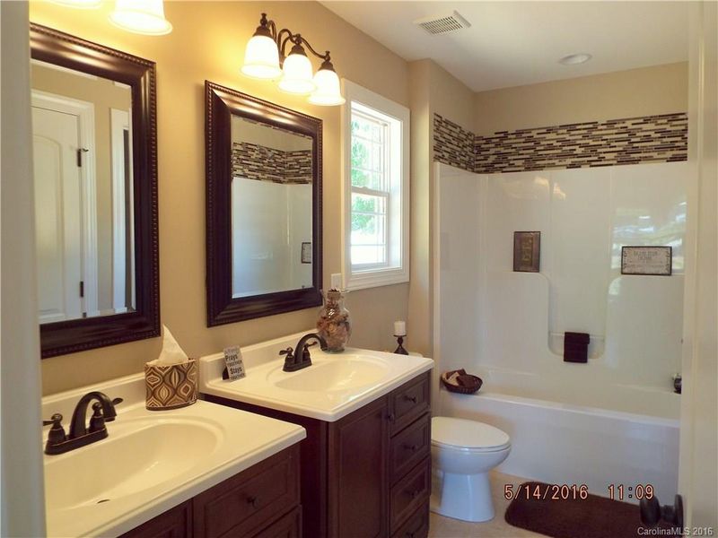 1309 Dogwood Ave, Kannapolis, NC 28081