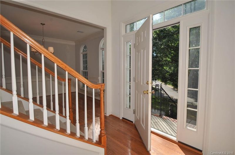 12649 Cardinal Woods Dr, Pineville, NC 28134