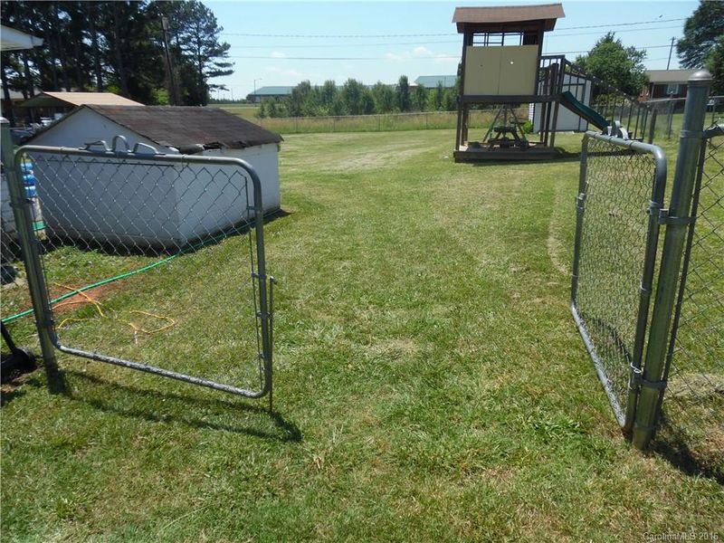 2607 Teague St, Lincolnton, NC 28092