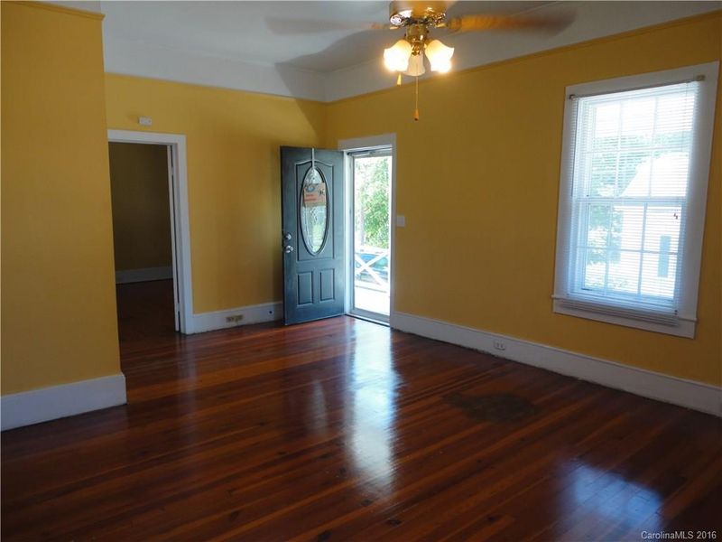 201 E 5th St #23, Kannapolis, NC 28083