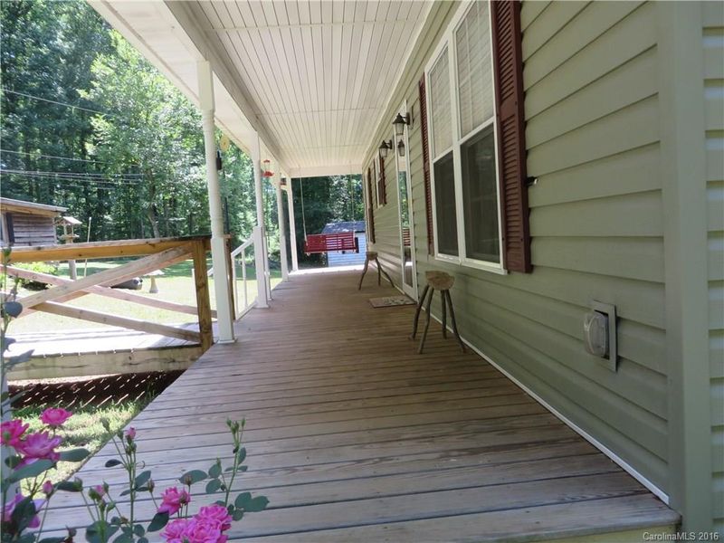 130 Fourwheel Dr, Statesville, NC 28625