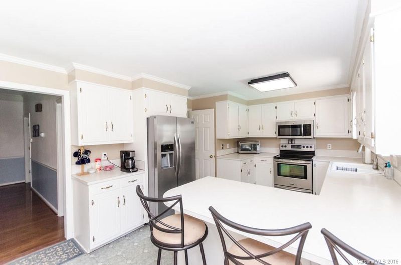 102 Cardinal Ct, Lincolnton, NC 28092