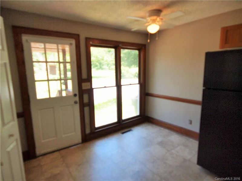 7727 Idlewild Rd, Charlotte, NC 28212