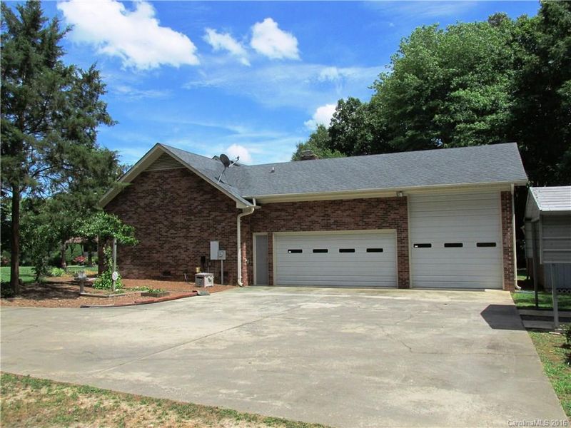 4331 Briarcliff Dr, Monroe, NC 28110