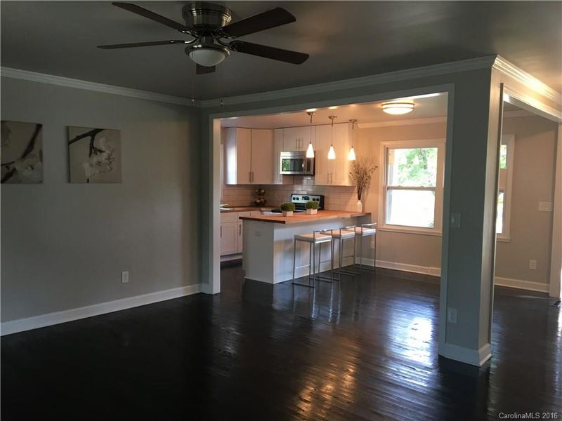 4009 Sudbury Rd, Charlotte, NC 28205